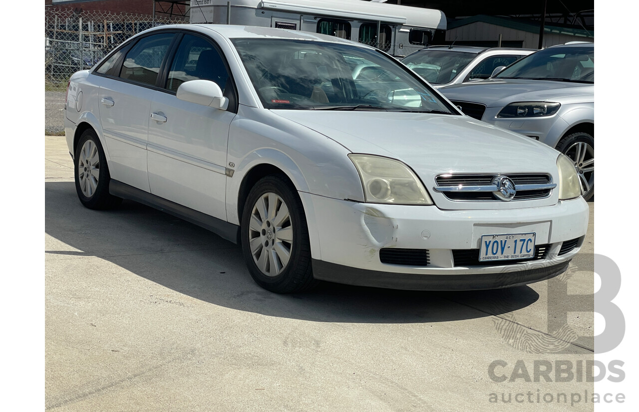 1/2005 Holden Vectra CD ZC MY04 4d Sedan White 2.2L