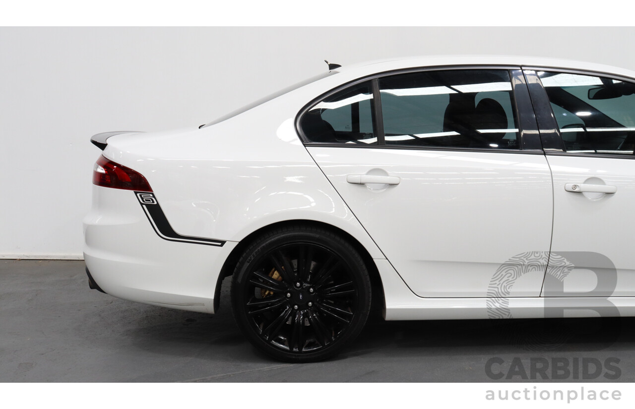 8/2016 Ford Falcon XR6T Sprint FG X 4d Sedan White 4.0L Turbo