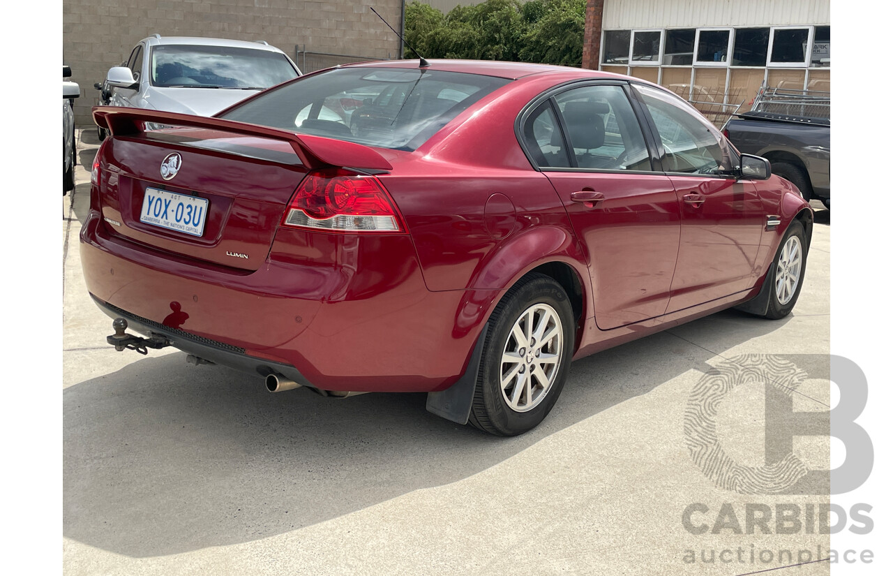 11/2007 Holden Commodore Lumina VE MY08 4d Sedan Red 3.6L