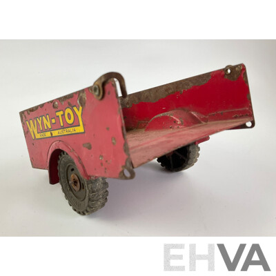 Vintage Wyn-Toys Pressed Steel Jeep and Trailer, Made in Australia