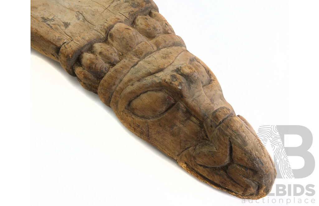 Antique PNG Hand Carved Wooden Crocodile Canoe Prow