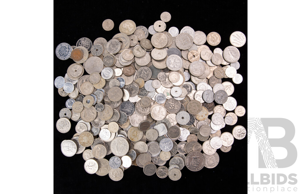 Collection of Vintage International Coins Including Sweden, UK, Germany, Italy, Singapore, France, Greece, Slovenia, New Zealand, Philippines and More - Approximately 1.8 Kilograms