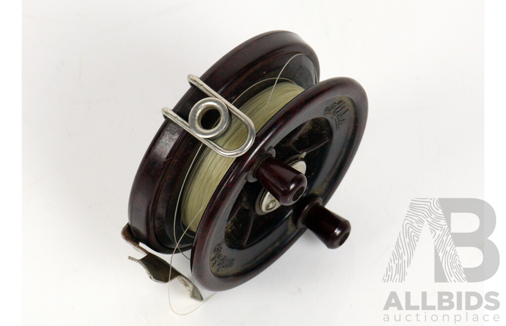 Vintage Bakelite Alpha Ez Spin Fly Fishing Reel