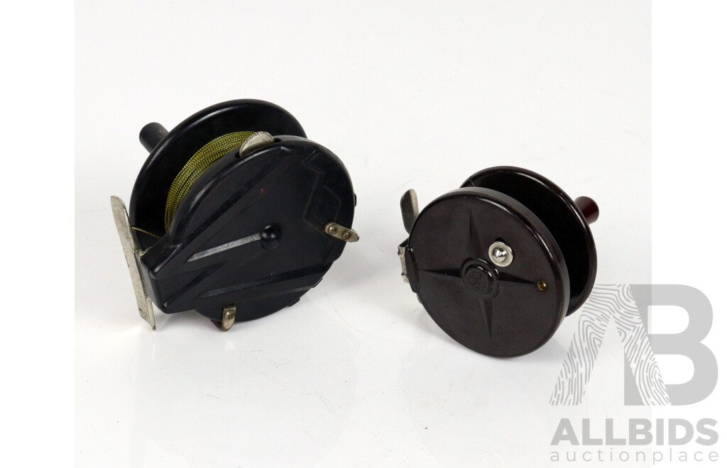 Vintage Alpha Bakelite Fly Fishing Reel and Alvey Side Cast Example