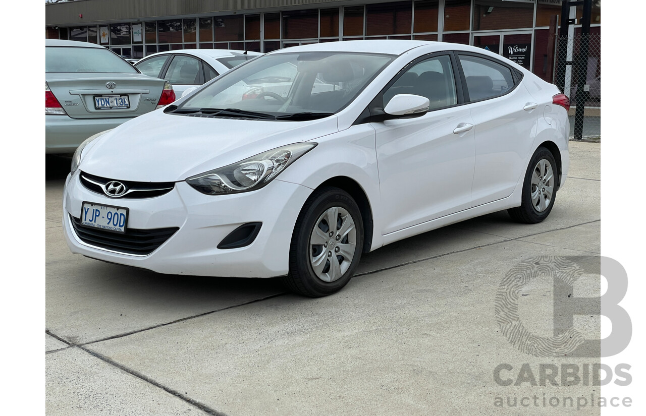 8/2013 Hyundai Elantra Active MD2 4d Sedan White 1.8L