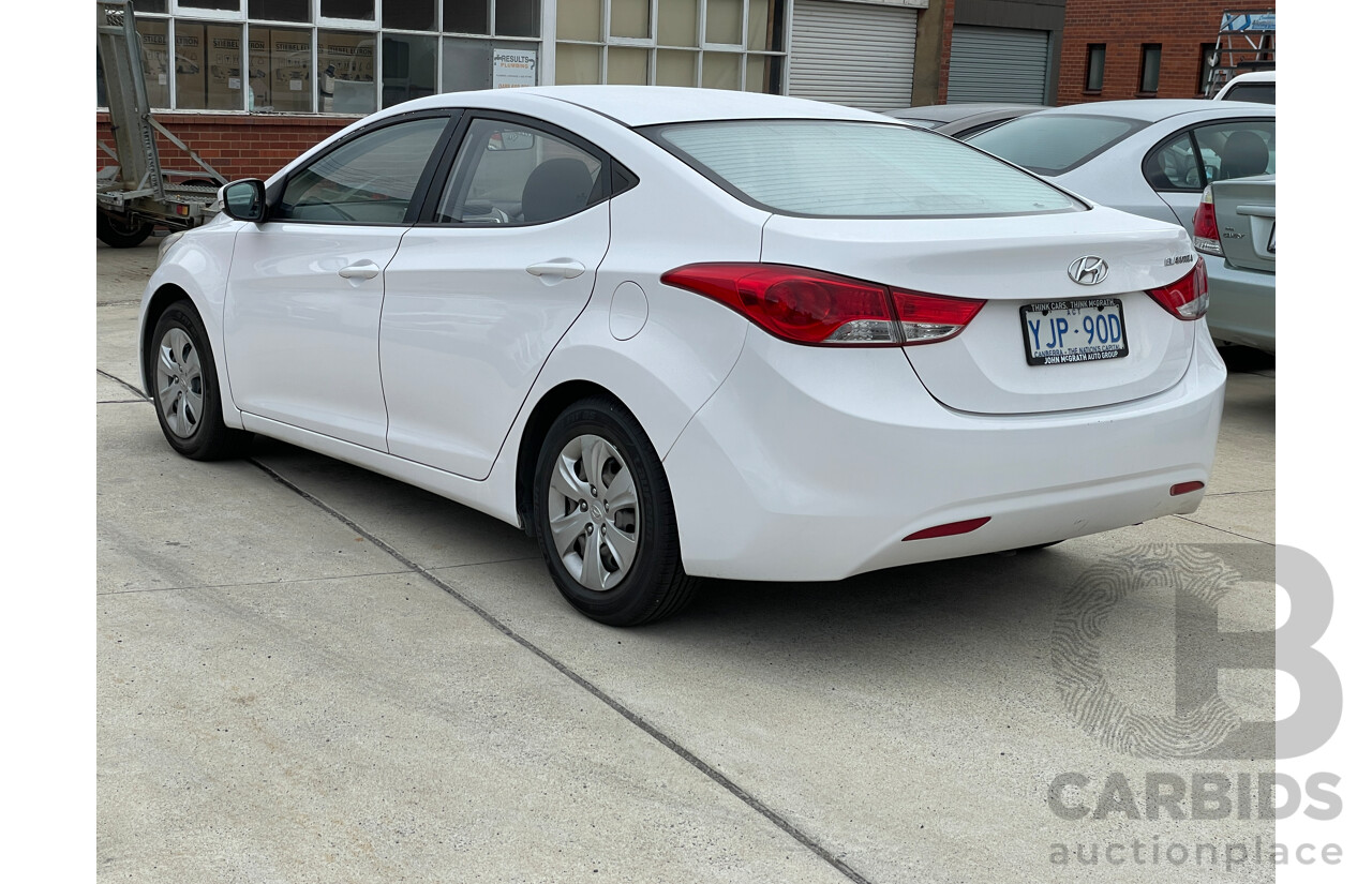 8/2013 Hyundai Elantra Active MD2 4d Sedan White 1.8L