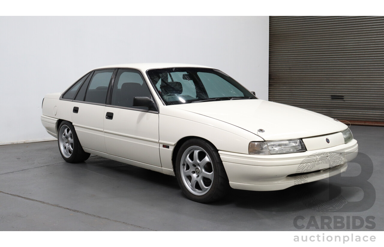 9/1991 Holden Commodore Executive VN 4d Sedan White 5.0L V8