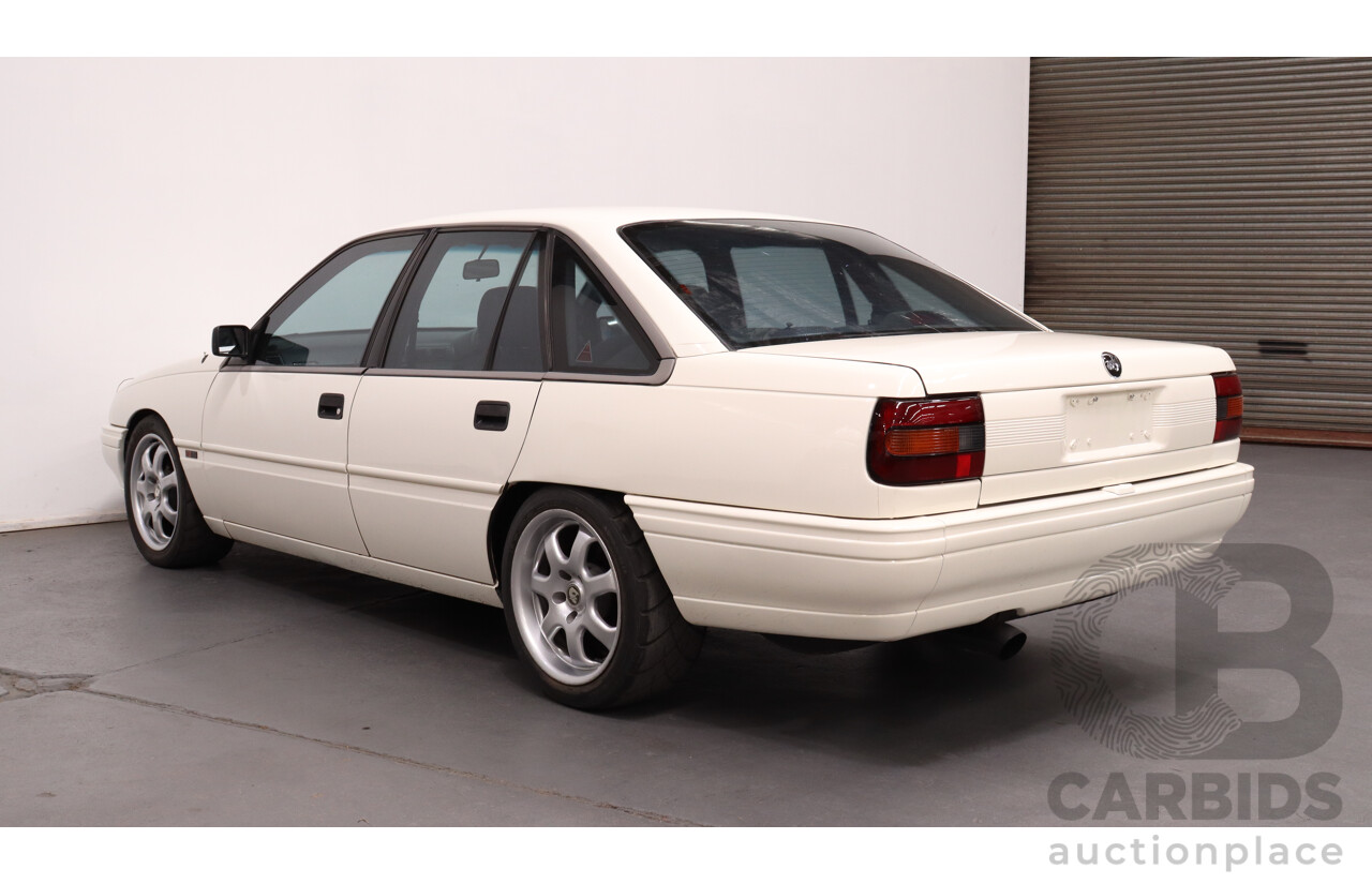 9/1991 Holden Commodore Executive VN 4d Sedan White 5.0L V8