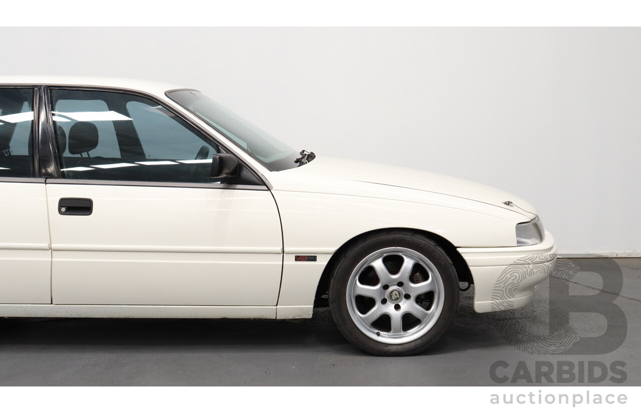 9/1991 Holden Commodore Executive VN 4d Sedan White 5.0L V8