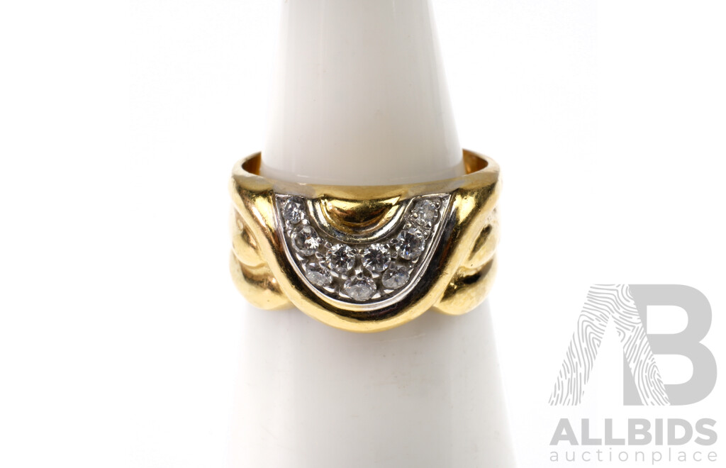 18ct Yellow Gold Ring with Round Brilliant Cut Diamond (0.13ct), 6g