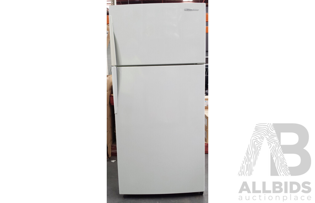 Westinghouse 520 Litre Top Mount Fridge/Freezer