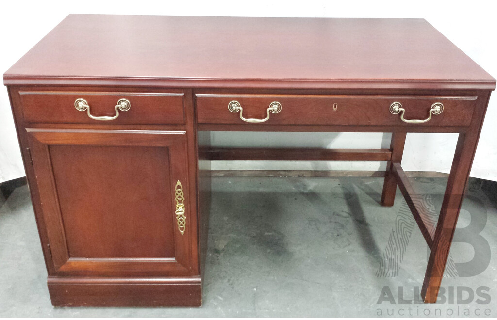 Drexel Heritage Writing Desk