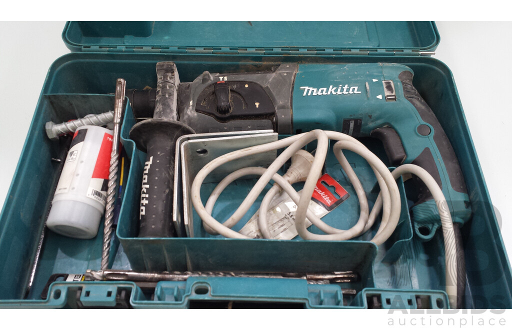 Makita Electric 13mm SDS 780 Watt Rotary Hammer Drill