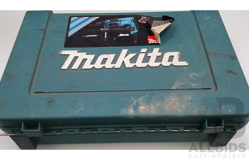 Makita Electric 13mm SDS 780 Watt Rotary Hammer Drill