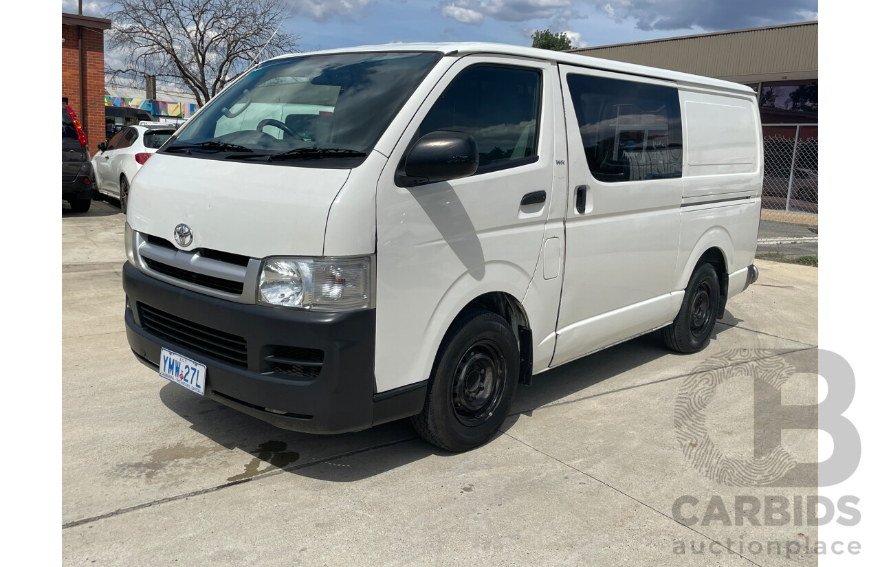 6/2007 Toyota Hiace LWB TRH201R MY07 4d Van White 2.7L