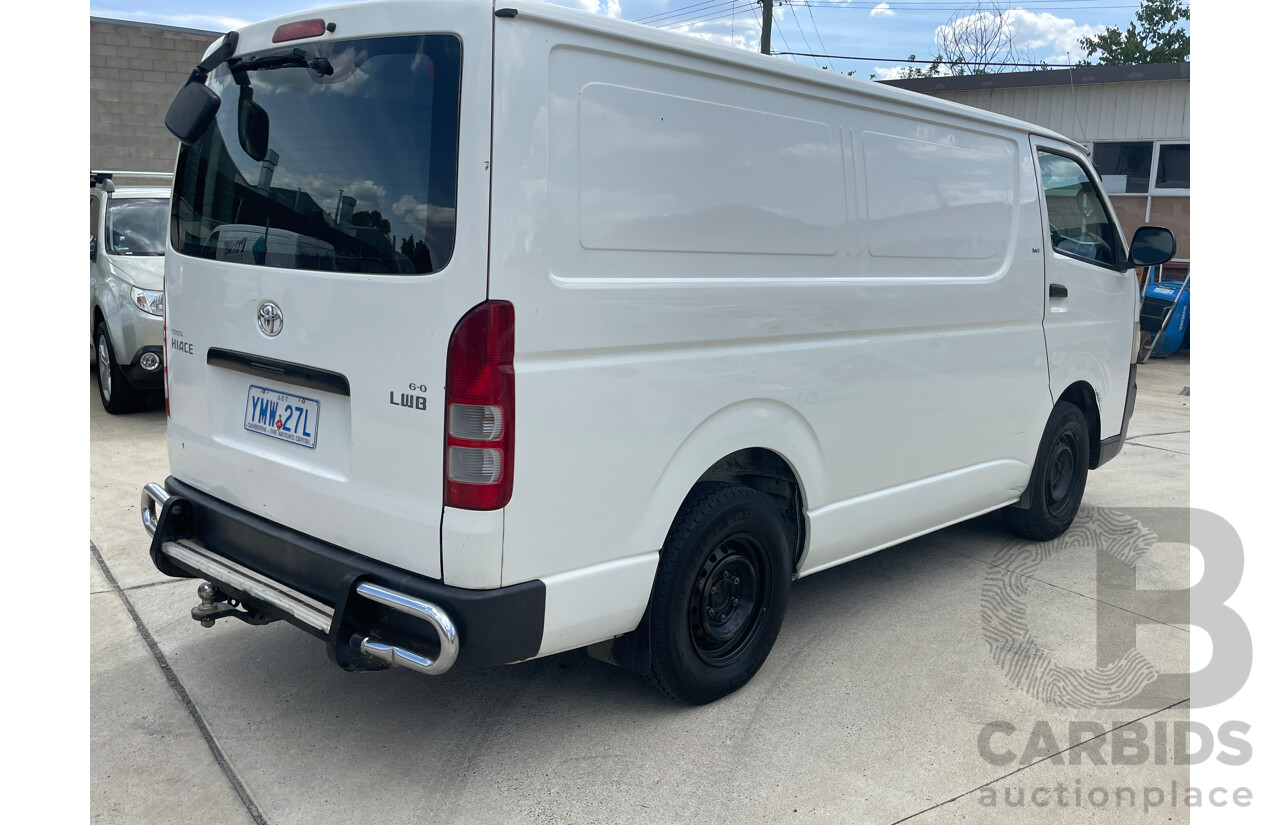 6/2007 Toyota Hiace LWB TRH201R MY07 4d Van White 2.7L