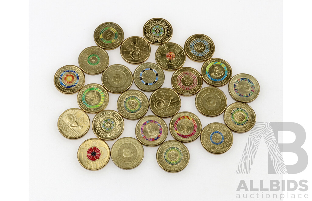 Collection of Australian Commemorative Two Dollar Coins Including 2018 Lest We Forget, 2020 Firefighters, 2017  Remembrance, 2018 Armistice and More (25)