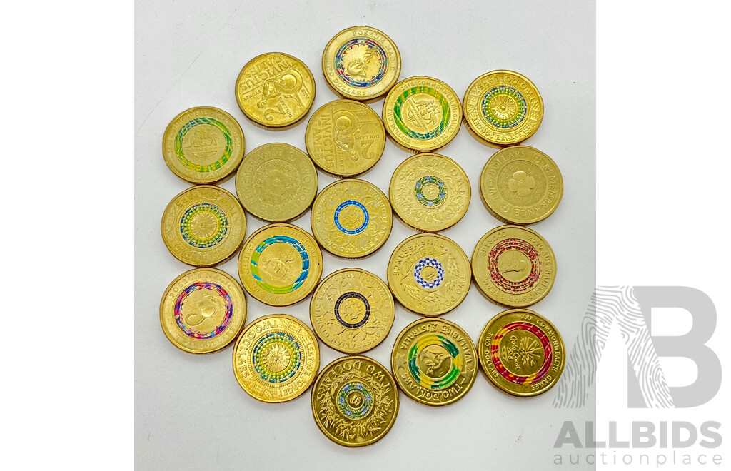 Collection of Australian Two Dollar Coins Including 2019 Police Remembrance, 2017 Remembrance, 2017 Lest We Forget, 2017 Possum Magic and More (20)