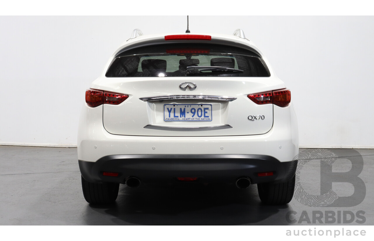 9/2016 Infiniti Qx70 3.0d GT  4d Wagon White 3.0L Turbo Diesel