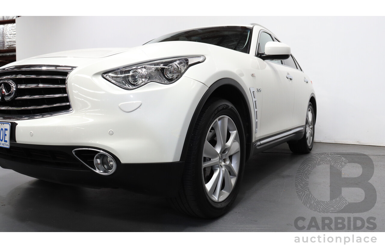 9/2016 Infiniti Qx70 3.0d GT  4d Wagon White 3.0L Turbo Diesel