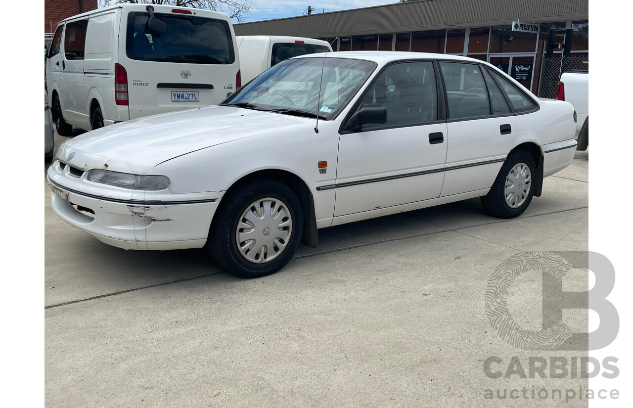 7/1995 Holden Commodore Executive VS 4d Sedan White 3.8L