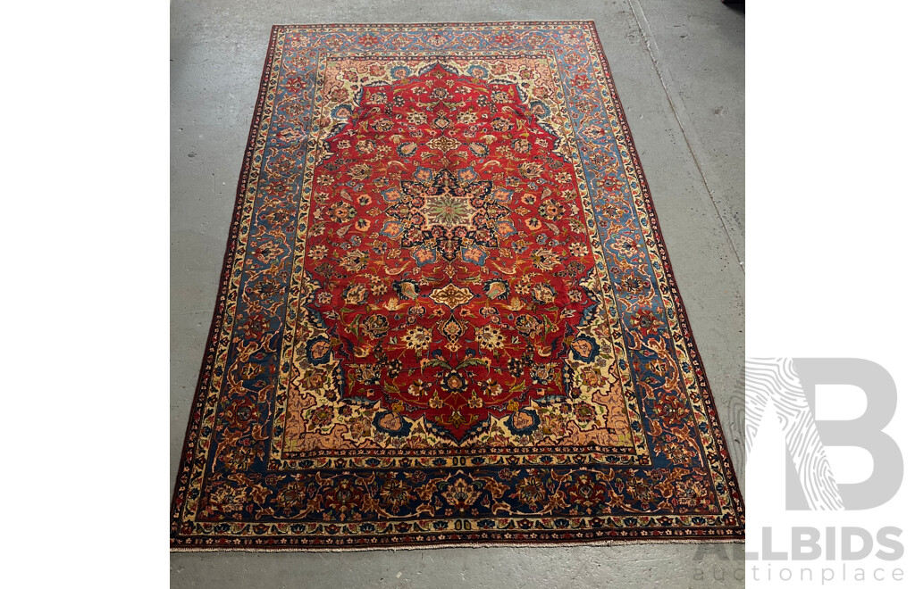 Hand Knotted Persian Kashan Main Carpet with Classic Book Cover Design