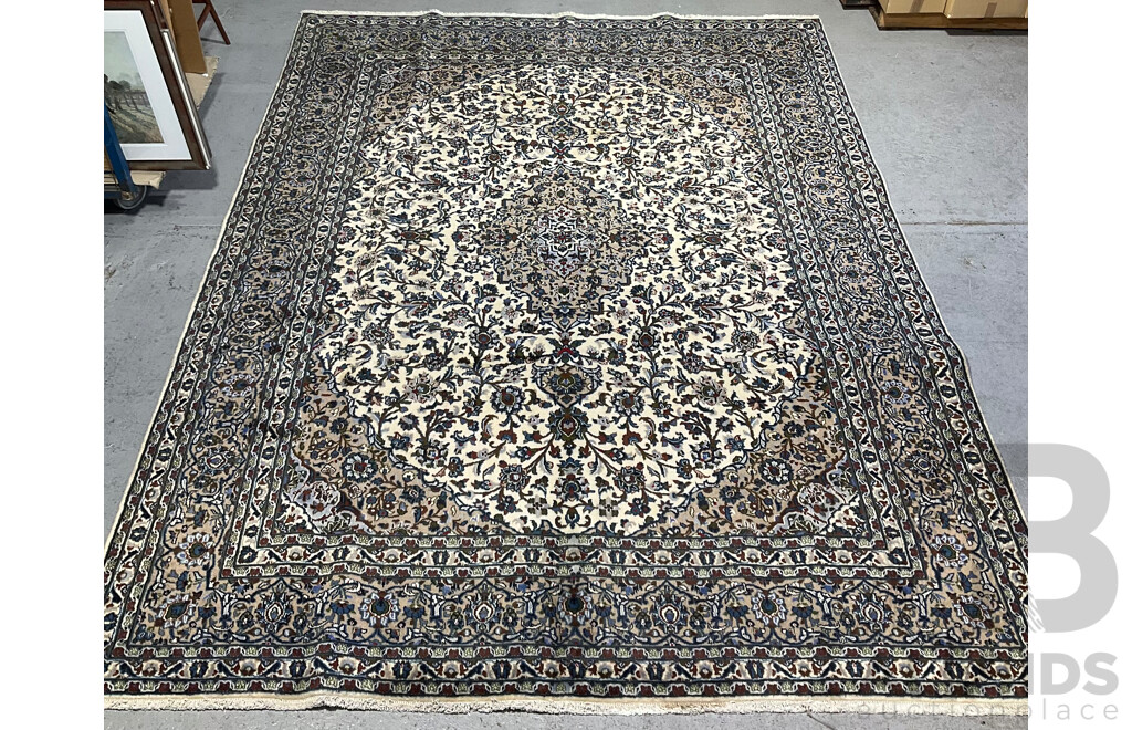 Hand Knotted Persian White Soft Wool Kashan Main Carpet