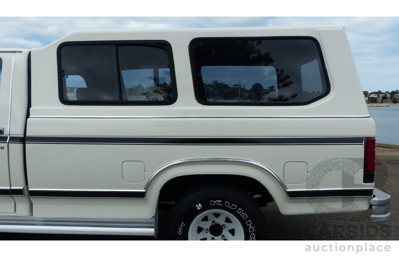 11/1985 Ford F100 XLT LWB Utility White 5.8L 351ci V8 - Rare 5 Seat B100 Style Conversion