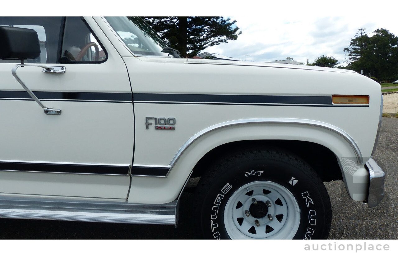 11/1985 Ford F100 XLT LWB Utility White 5.8L 351ci V8 - Rare 5 Seat B100 Style Conversion