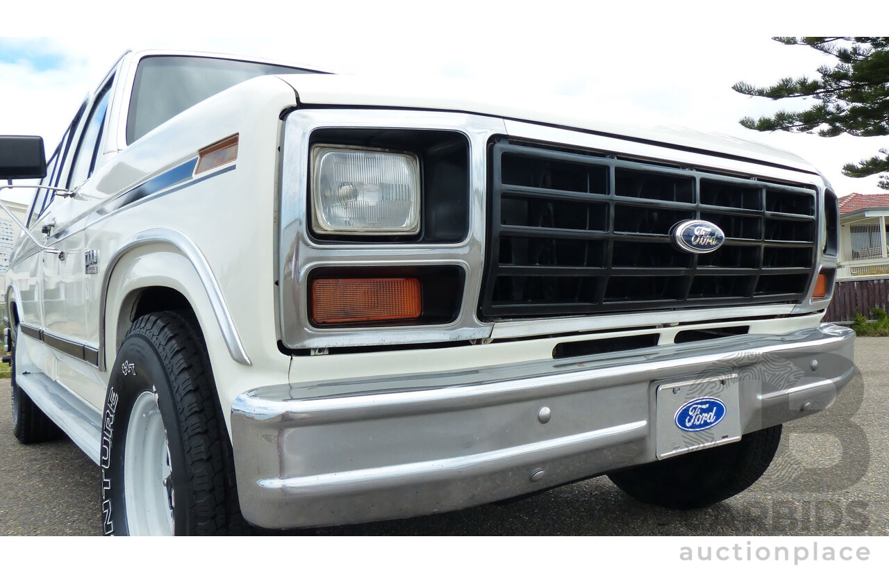 11/1985 Ford F100 XLT LWB Utility White 5.8L 351ci V8 - Rare 5 Seat B100 Style Conversion