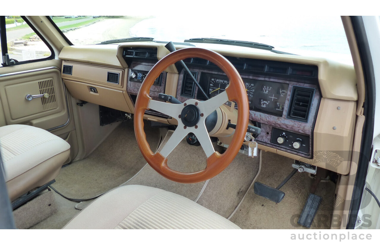 11/1985 Ford F100 XLT LWB Utility White 5.8L 351ci V8 - Rare 5 Seat B100 Style Conversion