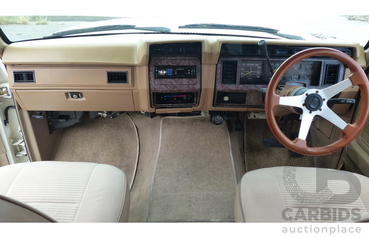 11/1985 Ford F100 XLT LWB Utility White 5.8L 351ci V8 - Rare 5 Seat B100 Style Conversion