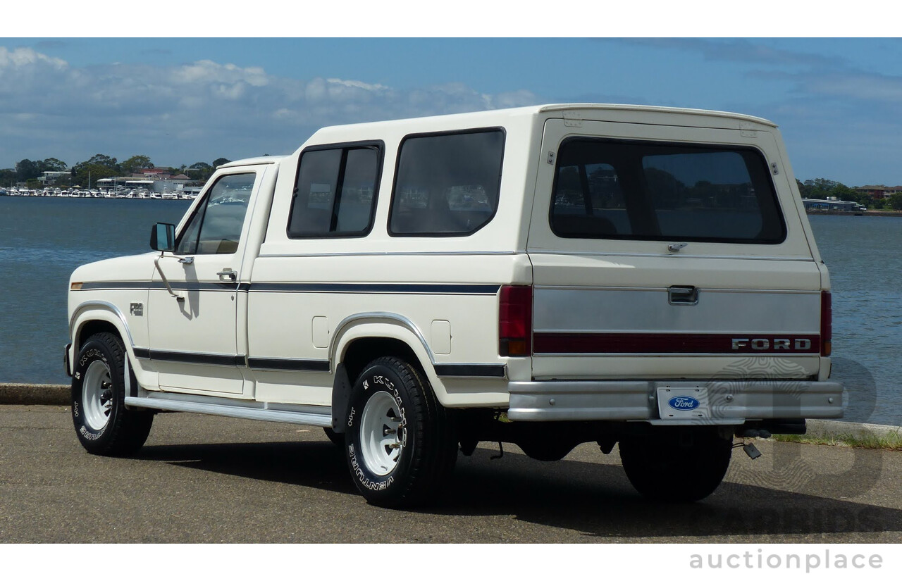 11/1985 Ford F100 XLT LWB Utility White 5.8L 351ci V8 - Rare 5 Seat B100 Style Conversion