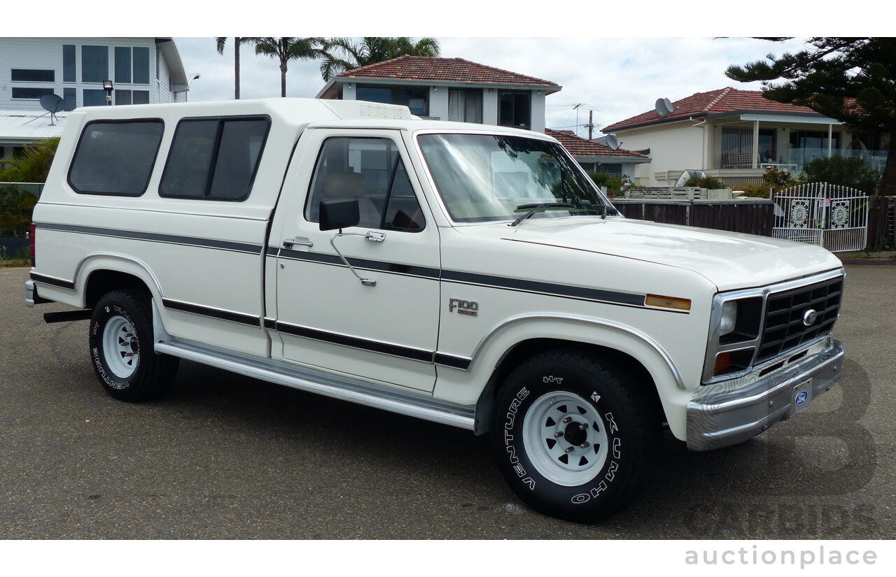 11/1985 Ford F100 XLT LWB Utility White 5.8L 351ci V8 - Rare 5 Seat B100 Style Conversion