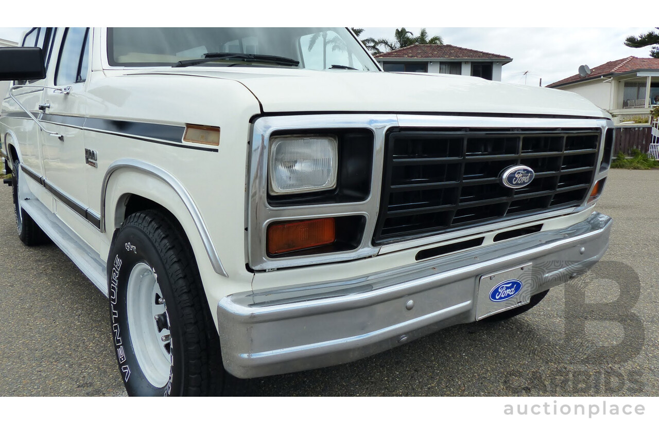 11/1985 Ford F100 XLT LWB Utility White 5.8L 351ci V8 - Rare 5 Seat B100 Style Conversion