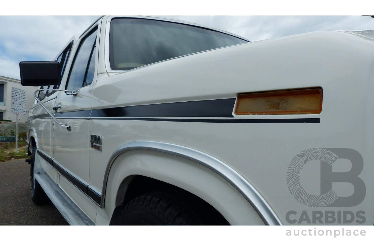 11/1985 Ford F100 XLT LWB Utility White 5.8L 351ci V8 - Rare 5 Seat B100 Style Conversion