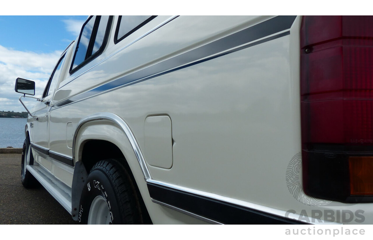 11/1985 Ford F100 XLT LWB Utility White 5.8L 351ci V8 - Rare 5 Seat B100 Style Conversion