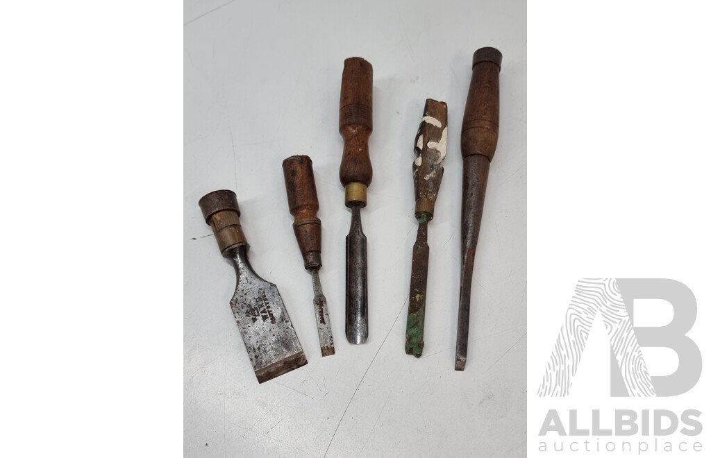 Quantity of Antique Chisels and Awls - Various Examples