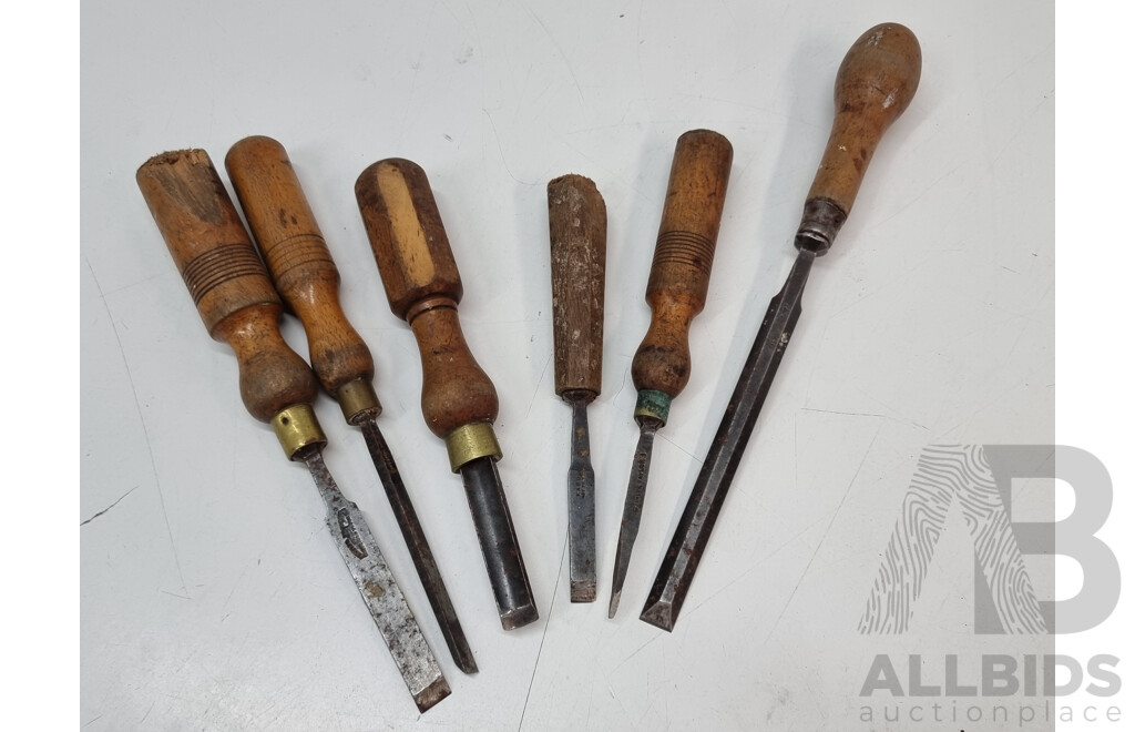 Quantity of Antique Chisels and Awls - Various Examples