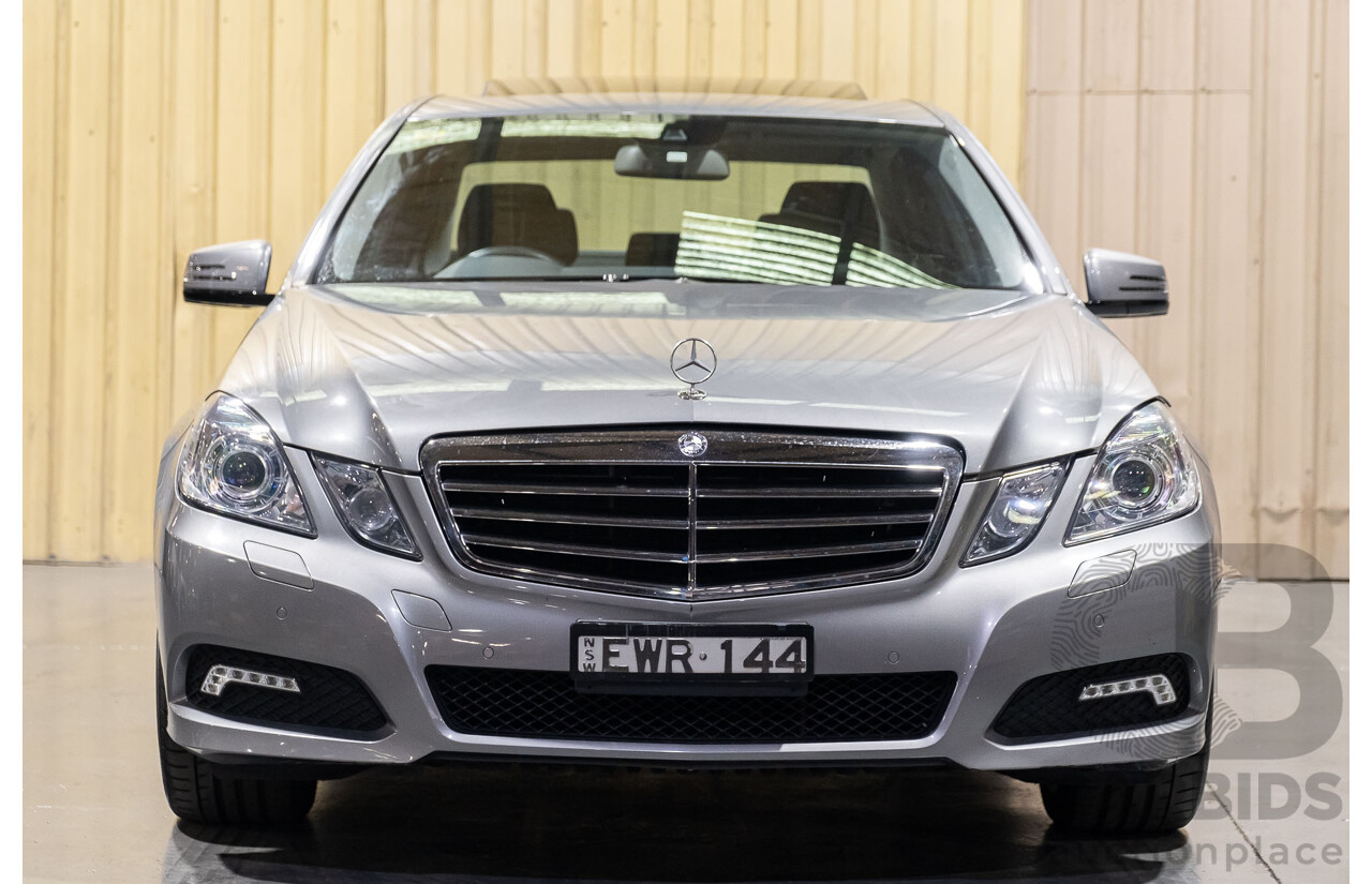 12/2009 Mercedes-Benz E350 Avantgarde W212 4d Sedan Palladium Silver Metallic 3.5L V6