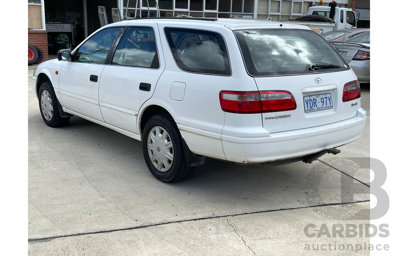 7/1998 Toyota Camry CSi MCV20R 4d Wagon White 3.0L