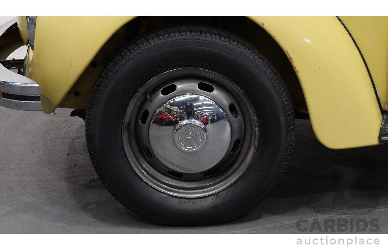 7/1975 Volkswagen Beetle 1600 L 2 d Sedan Yellow 1.6L