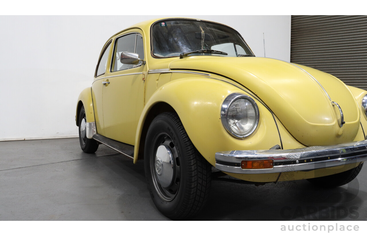 7/1975 Volkswagen Beetle 1600 L 2 d Sedan Yellow 1.6L