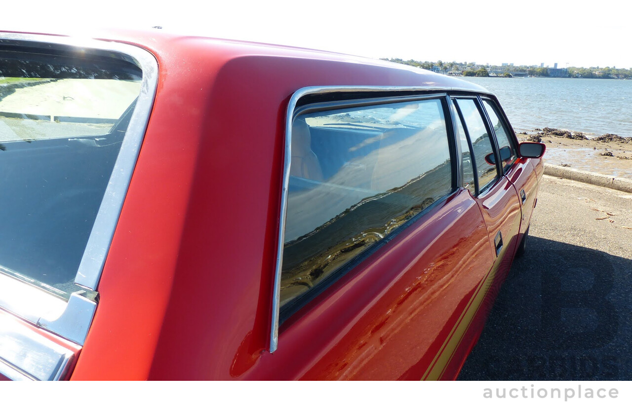 11/1977 Ford Falcon 500 XC Rally Pack 4d Wagon Red Flame 5.8L 351ci V8 - Matching Numbers