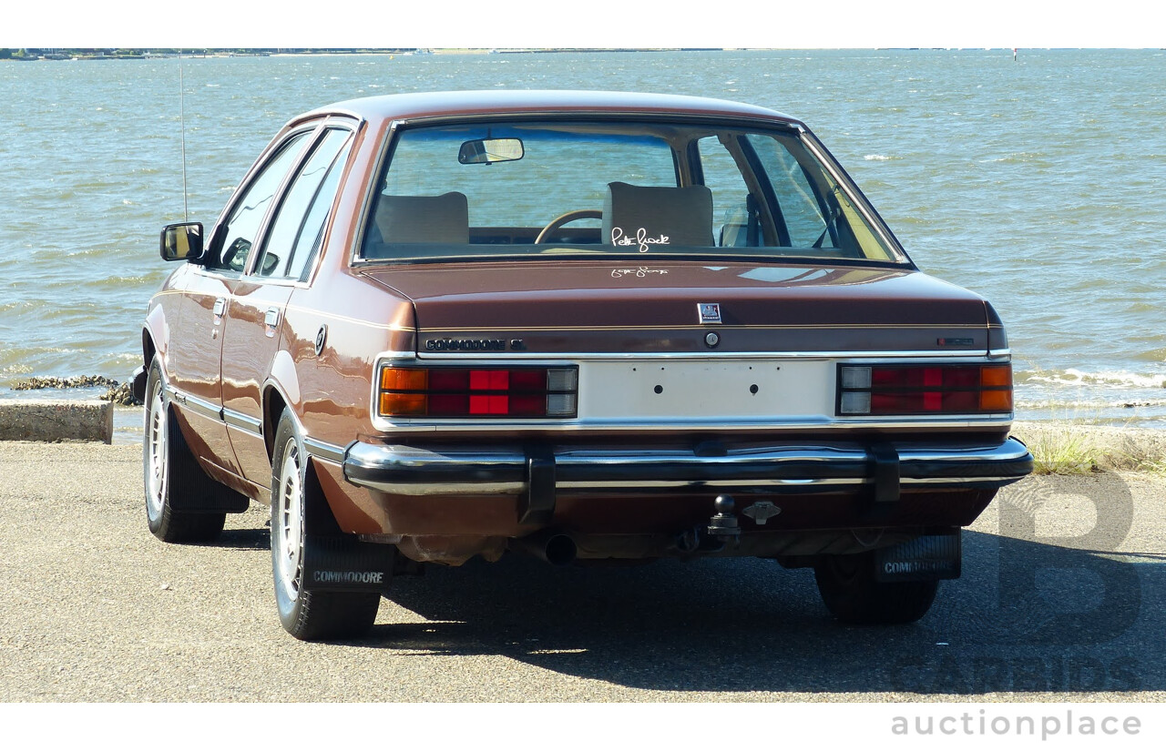 8/1980 Holden Commodore SL VC 4d Sedan Nutmeg Brown Metallic 4.2L 253ci V8