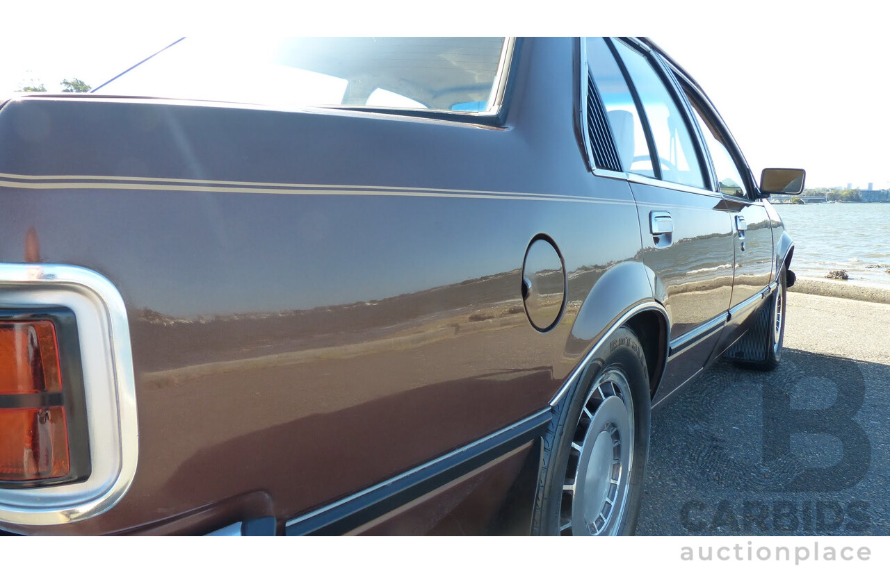 8/1980 Holden Commodore SL VC 4d Sedan Nutmeg Brown Metallic 4.2L 253ci V8