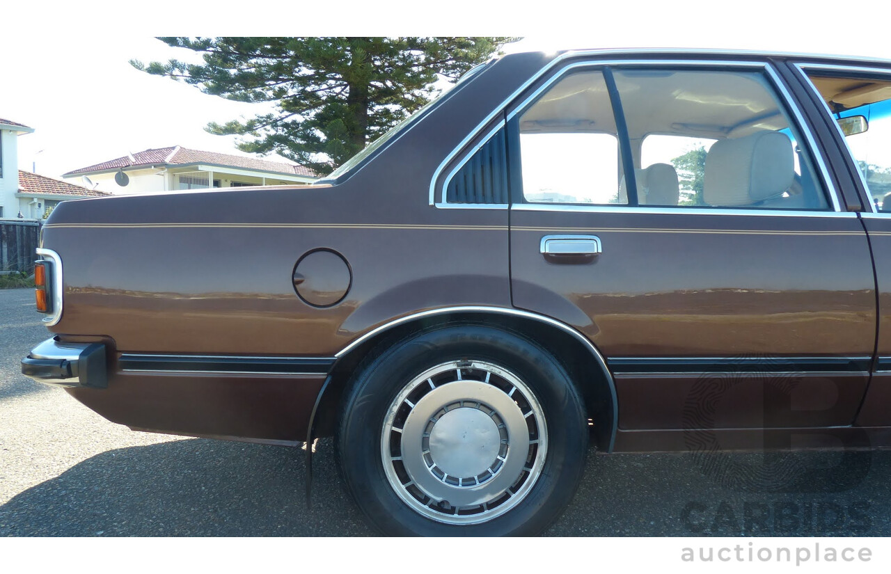 8/1980 Holden Commodore SL VC 4d Sedan Nutmeg Brown Metallic 4.2L 253ci V8