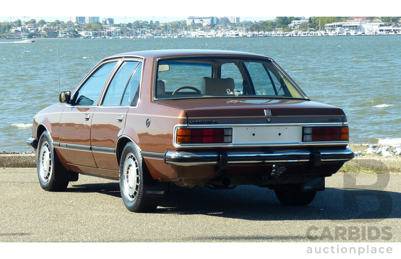 8/1980 Holden Commodore SL VC 4d Sedan Nutmeg Brown Metallic 4.2L 253ci V8