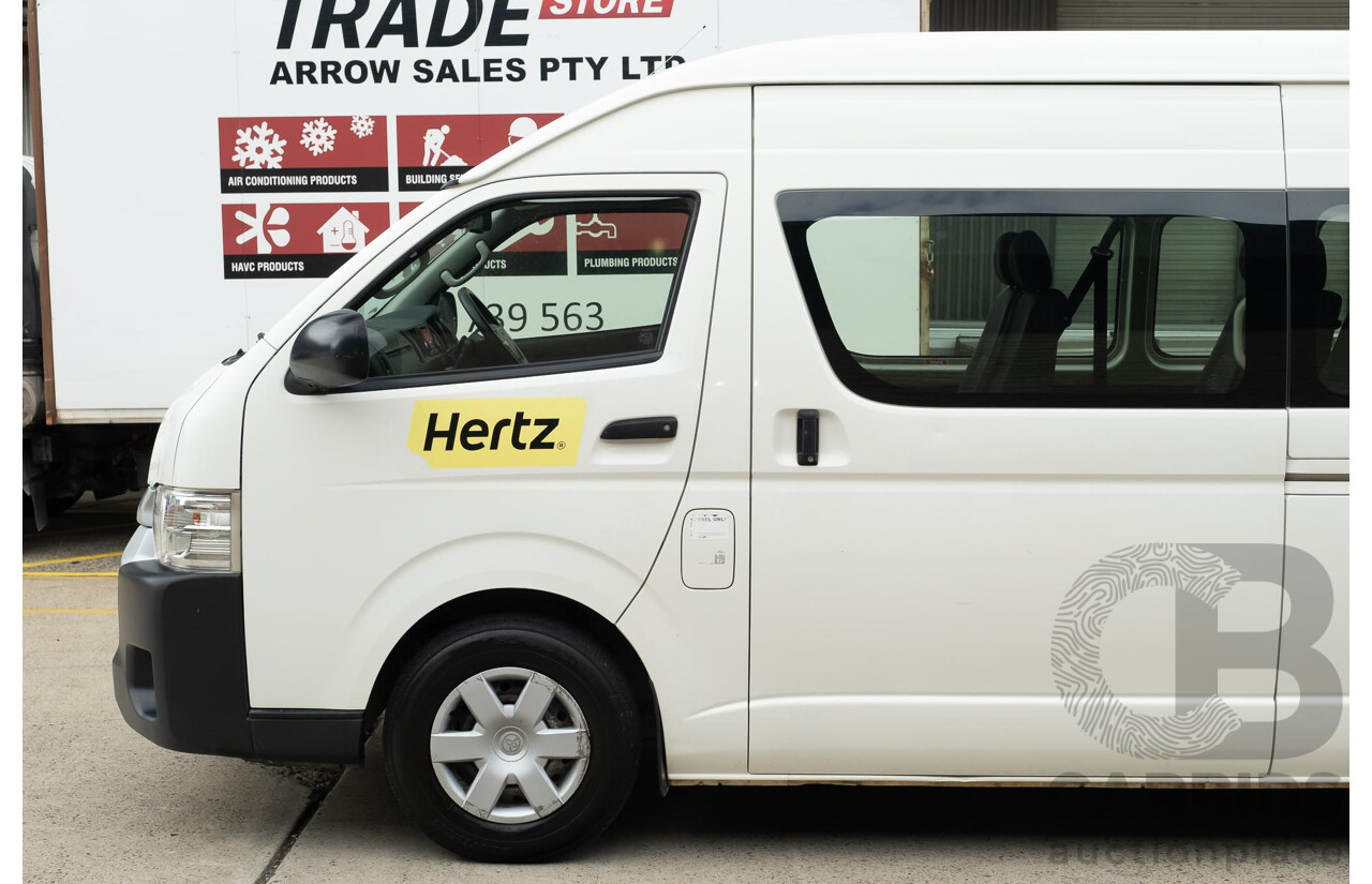 7/2015 Toyota Hiace Commuter KDH223R MY15 Bus White 3.0L Turbo Diesel - Factory 14 Seater