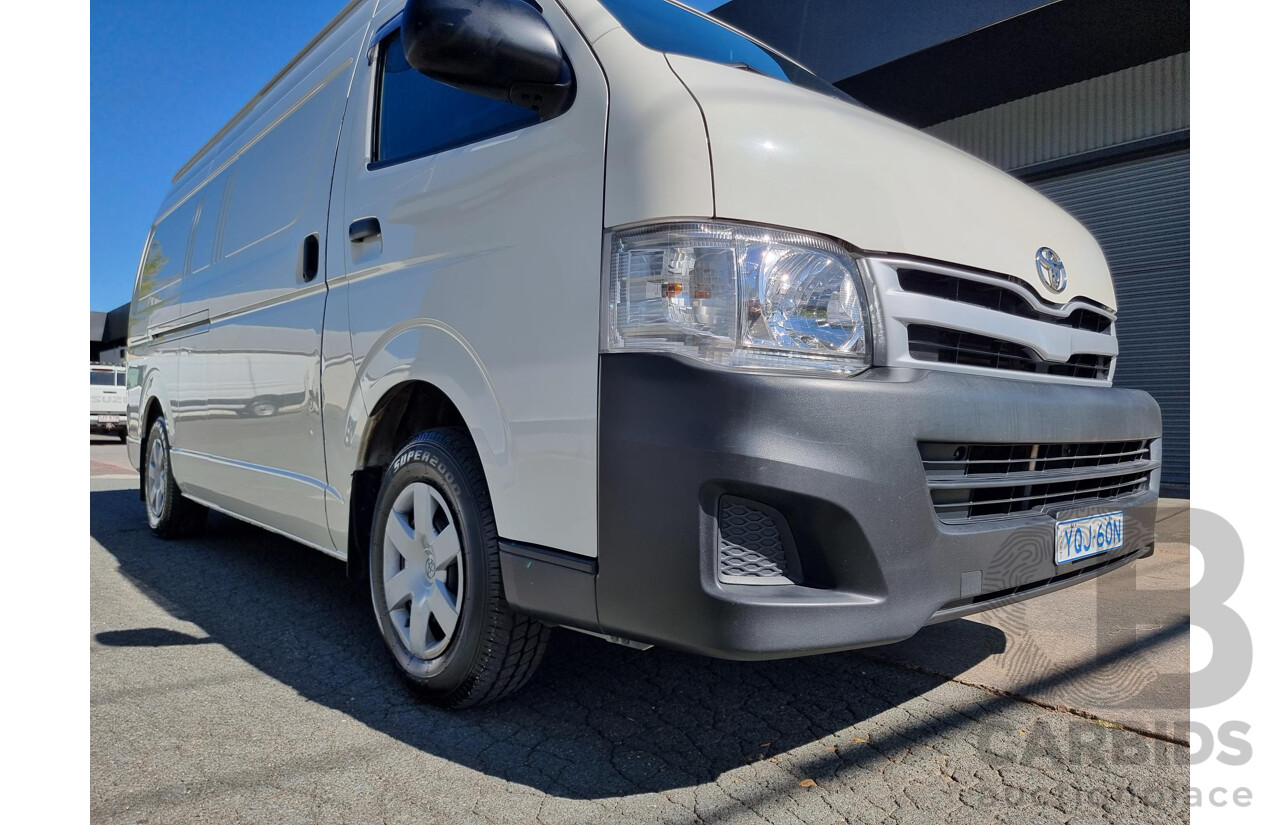 9/2011 Toyota Hiace SLWB MY11 5d Van White 3.0L Turbo Diesel